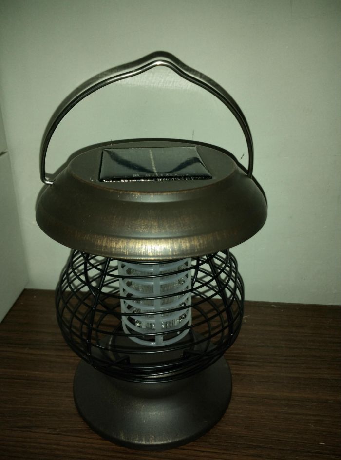 Solar power mosquito repellent lamp